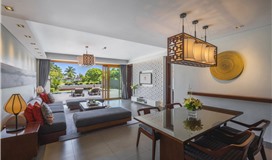 Beachfront One Bedroom Suite